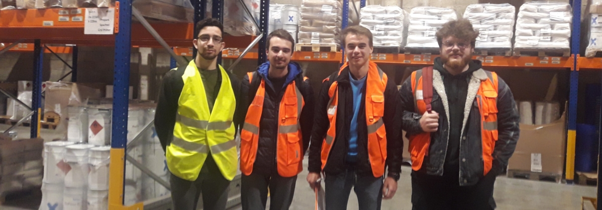Etudiant IUT Logistique visite plateforme Logistique ICPE Transports COUE